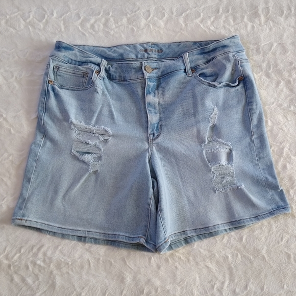 Maurices Plus Size Distressed Shorts - Picture 2 of 5